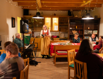 Weihnachtliche Lesung 11/25